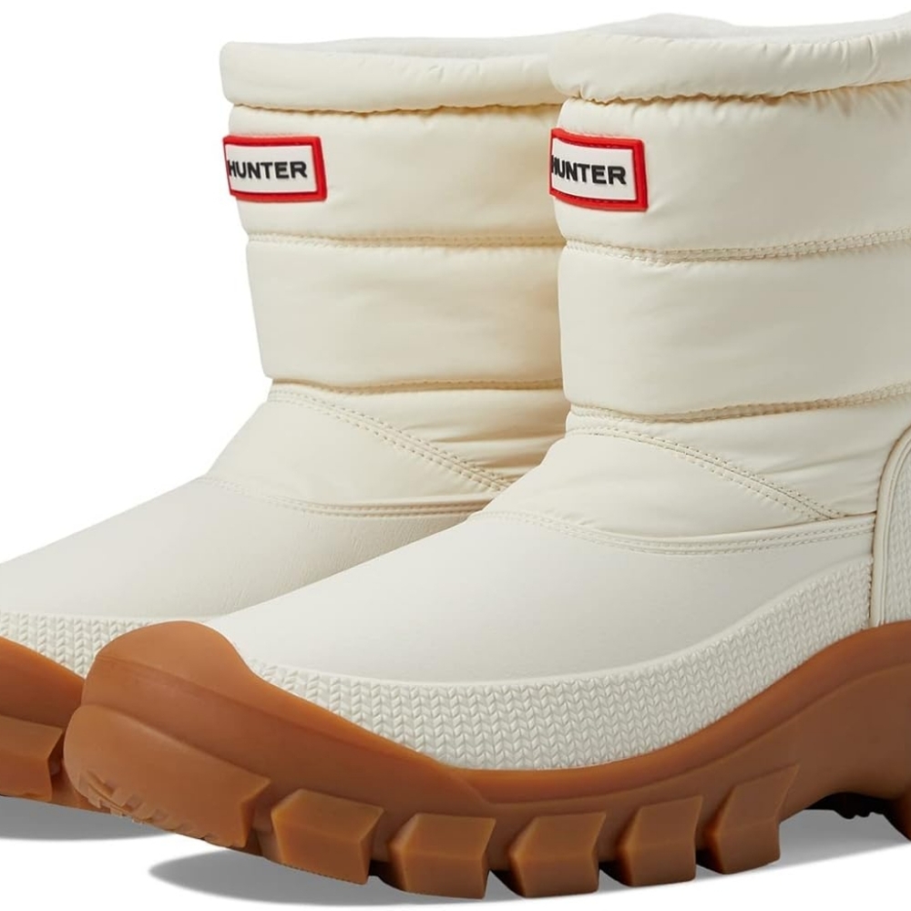 Hunter Intrepid Short Snow Boots for Women NWT